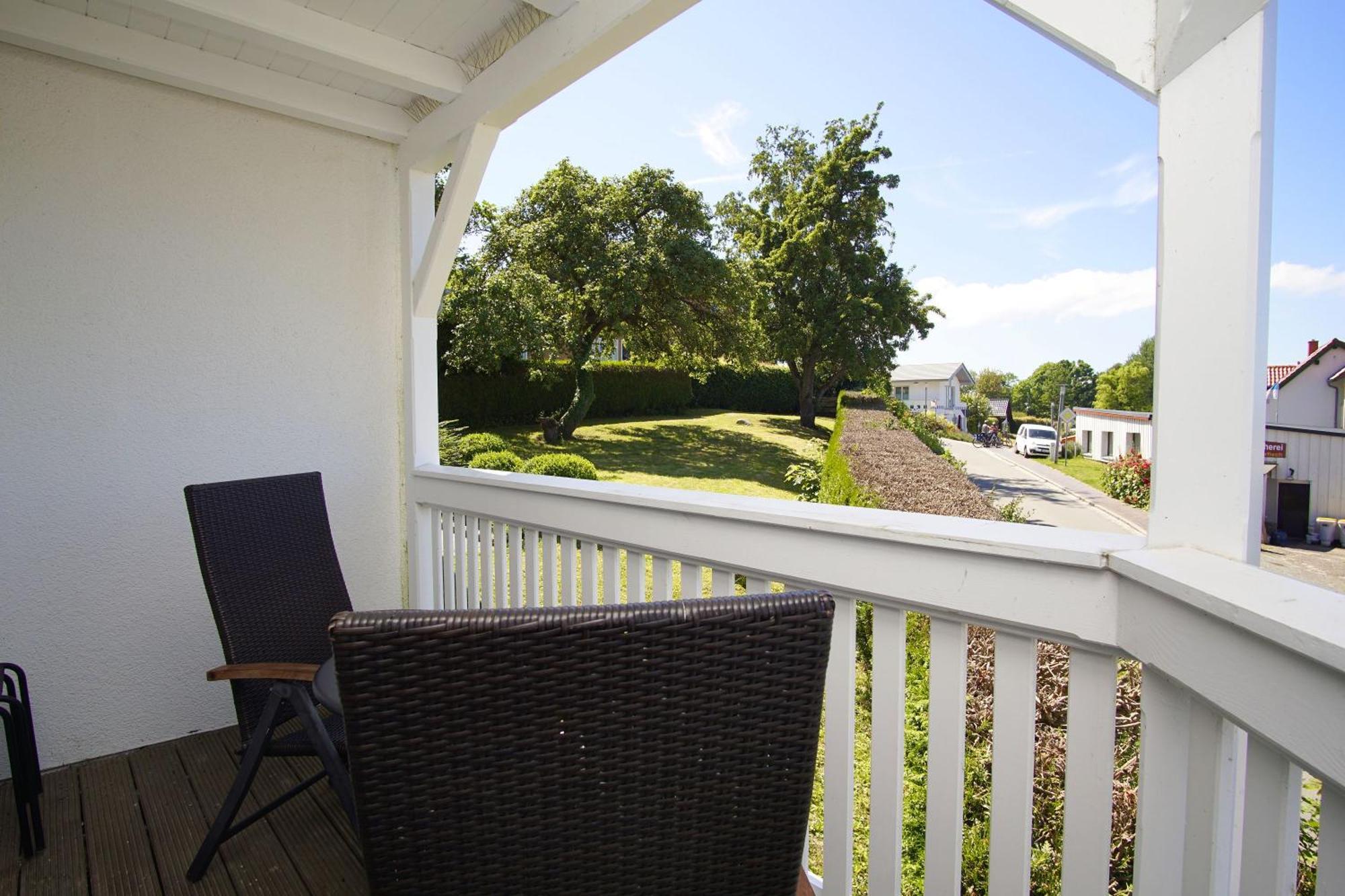 Die Ferienwohnung Ostseepanorama In Der Villa Joksch โลห์เมอ ภายนอก รูปภาพ